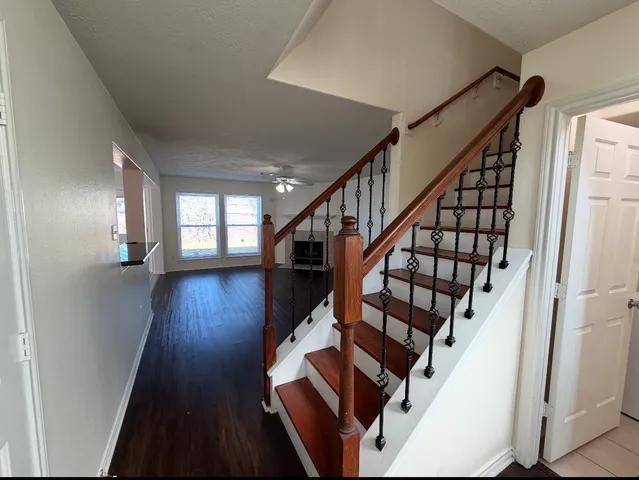 $2,300 | 5407 Caprock Drive, Pearland, TX 77584