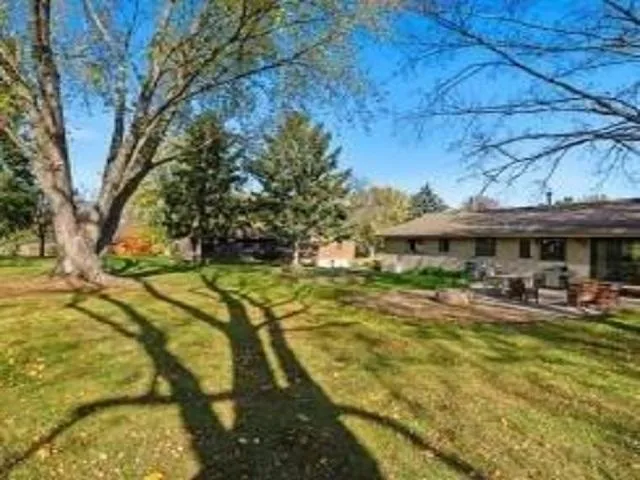 $315,000 | 417 South Park Lane, Le Sueur, MN 56058