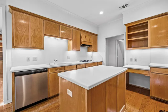 $369,000 | 3606 Trailwood Court, Tyler, TX 75707