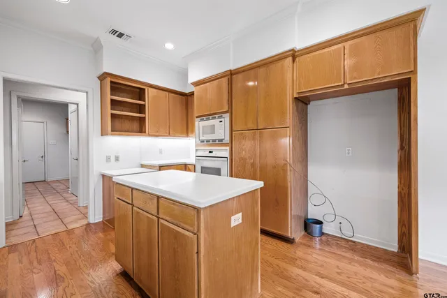 $369,000 | 3606 Trailwood Court, Tyler, TX 75707