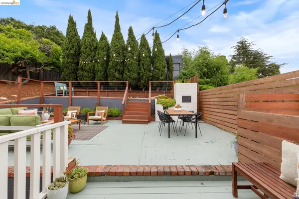$998,000 | 4086 Laguna Avenue, Oakland, CA 94602