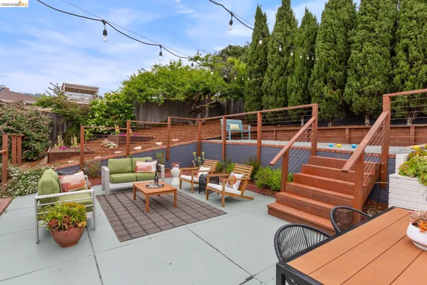 $998,000 | 4086 Laguna Avenue, Oakland, CA 94602