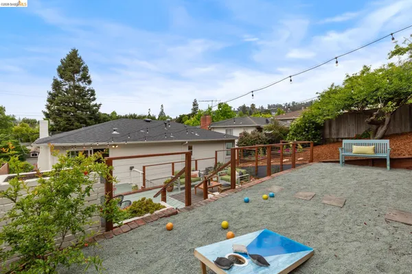 $998,000 | 4086 Laguna Avenue, Oakland, CA 94602