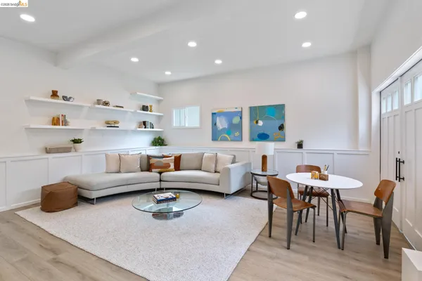 $998,000 | 4086 Laguna Avenue, Oakland, CA 94602