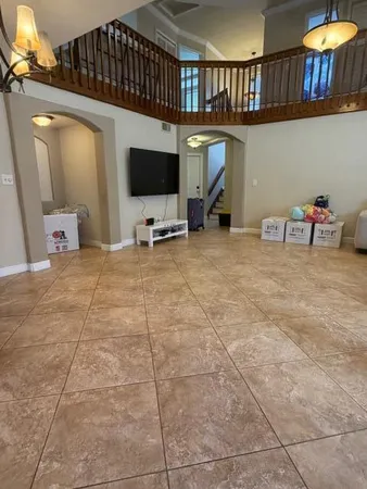 $5,000 | 15061 Norfolk Lane, Davie, FL 33331