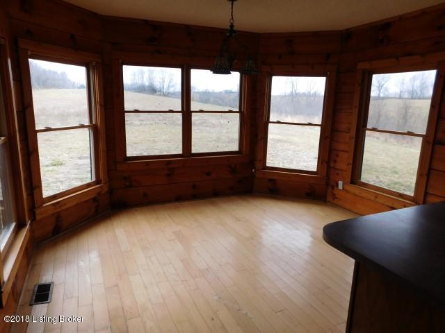 1217 Texas Road Springfield, KY 40069 - Photo 14 of 29 Dining Area