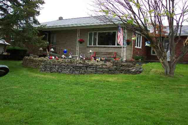 293 Truax Road Amsterdam, NY 12010 - Photo 1 of 12 Photo 1