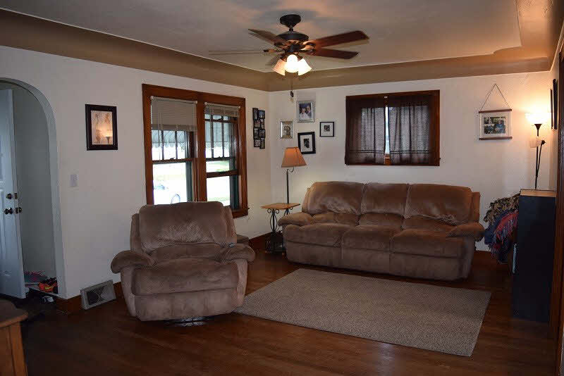 906 McCormick Street Bay City, MI 48708 - Photo 4 of 8 Gallery Image 4