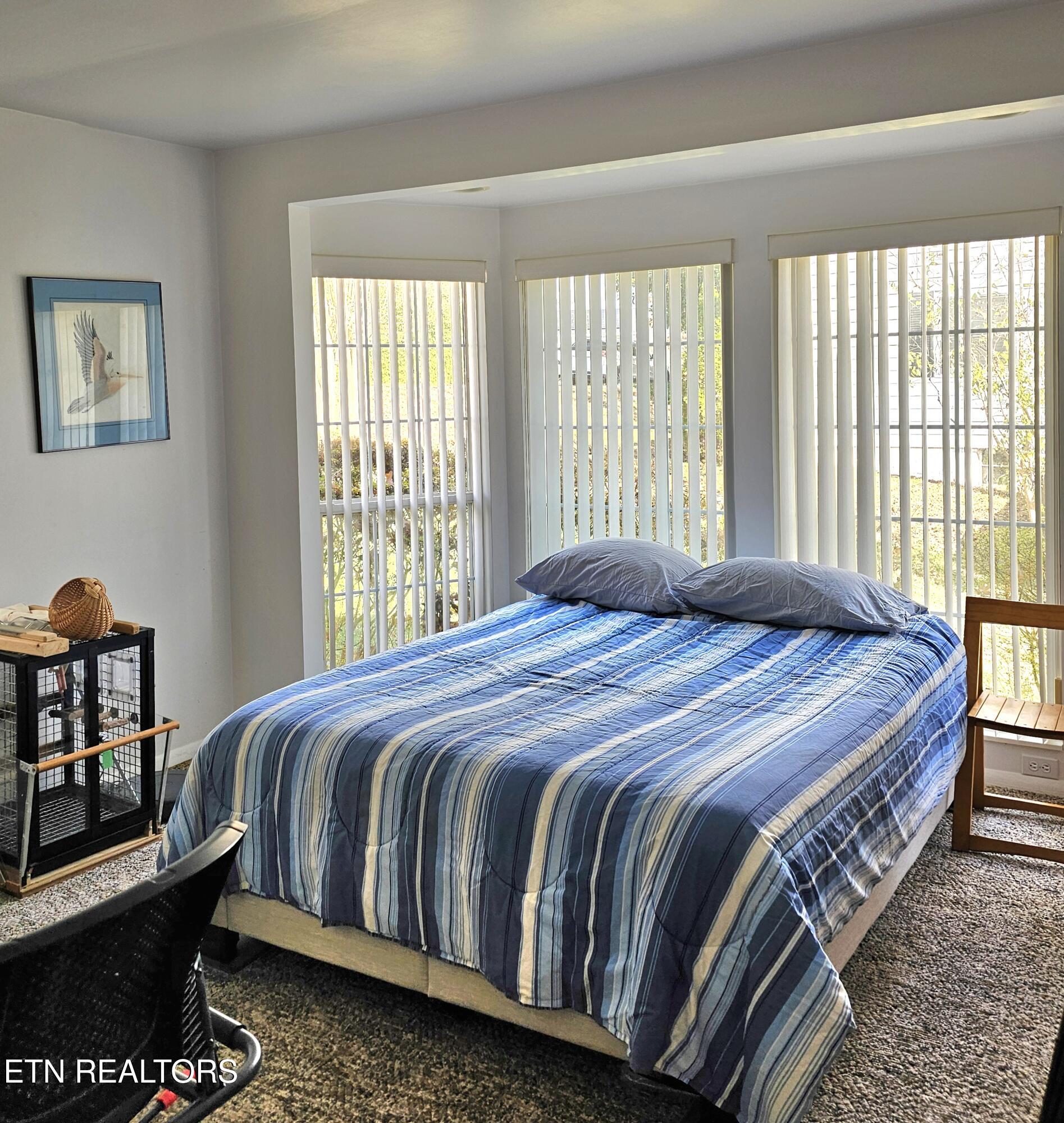 105 Pomona Road Oak Ridge, TN 37830 - Photo 19 of 30 Bay Windows in 2nd bedroom