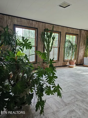 $399,900 | 105 Pomona Road, Oak Ridge, TN 37830