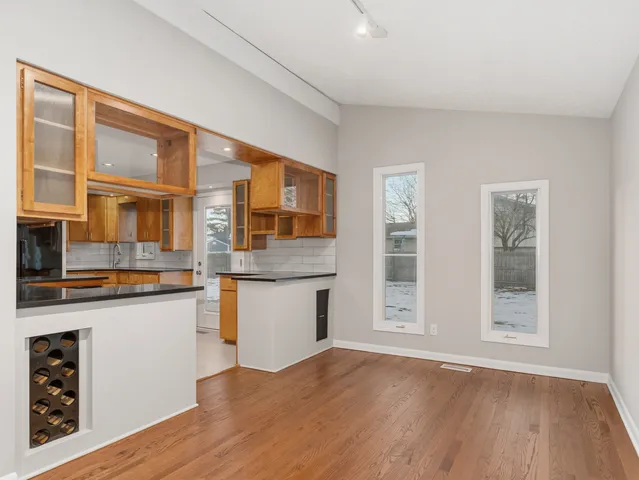 $369,500 | 105 Blackhawk Drive, Minooka, IL 60447