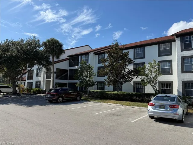 $1,900 | 7985 Preserve Circle, Unit 1133, Naples, FL 34119