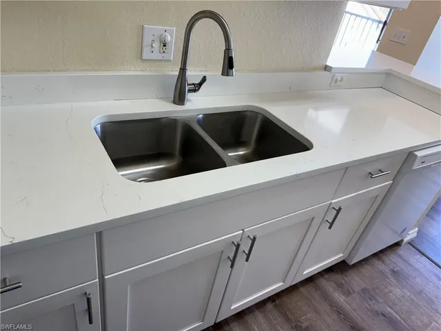 $1,900 | 7985 Preserve Circle, Unit 1133, Naples, FL 34119