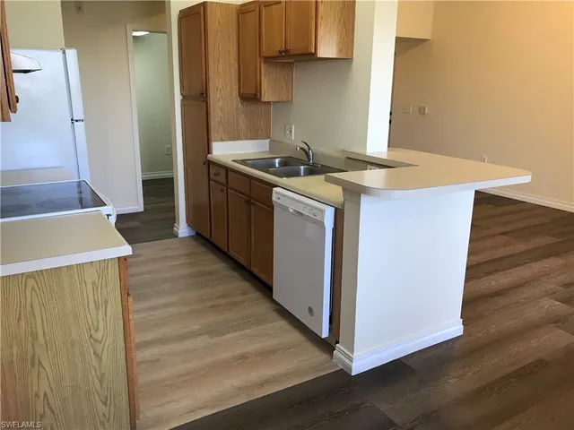 $2,200 | 7985 Preserve Circle, Unit 1133, Naples, FL 34119