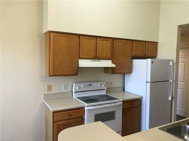 $2,200 | 7985 Preserve Circle, Unit 1133, Naples, FL 34119