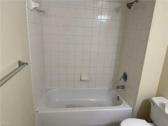 $1,900 | 7985 Preserve Circle, Unit 1133, Naples, FL 34119