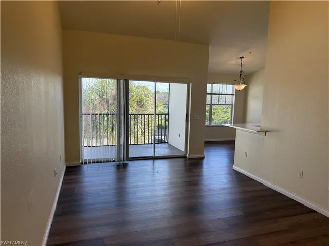 $1,900 | 7985 Preserve Circle, Unit 1133, Naples, FL 34119