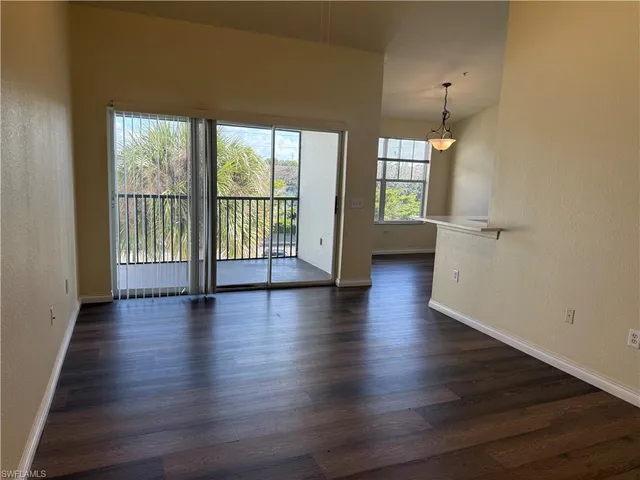 $1,900 | 7985 Preserve Circle, Unit 1133, Naples, FL 34119