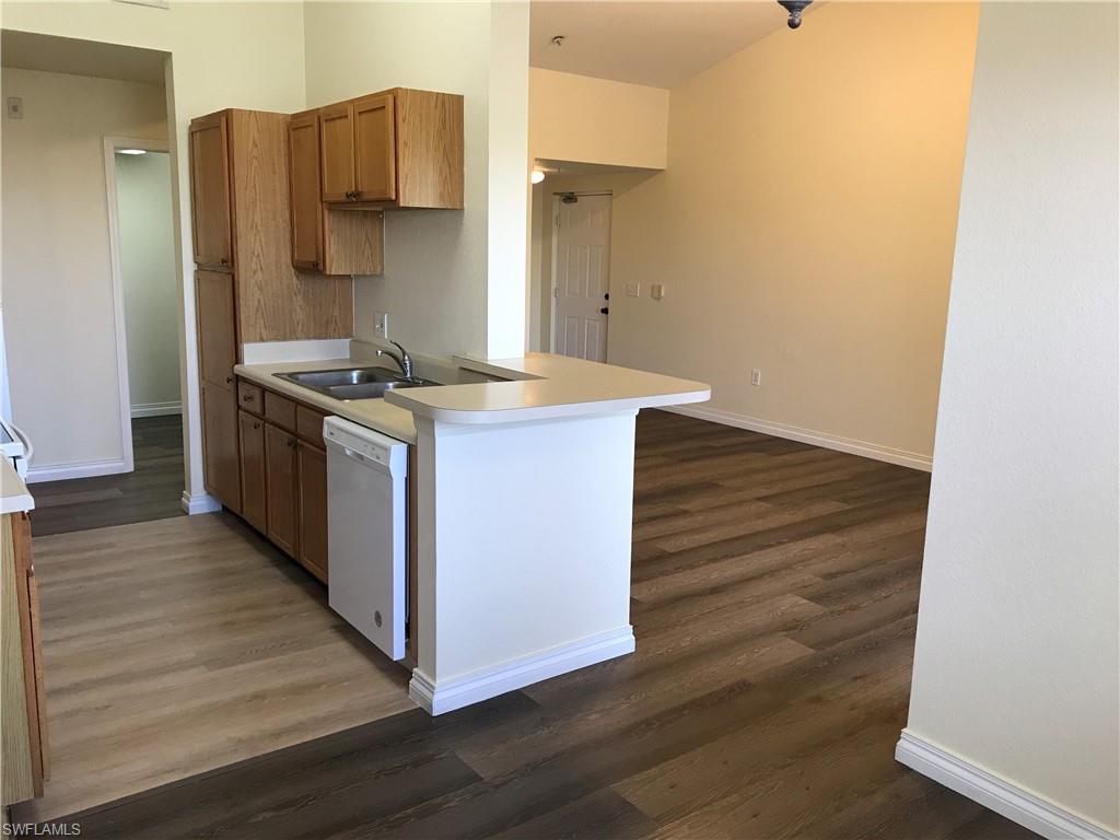 7985 Preserve Circle, Unit 1133 Naples, FL 34119 - Photo 5 of 38