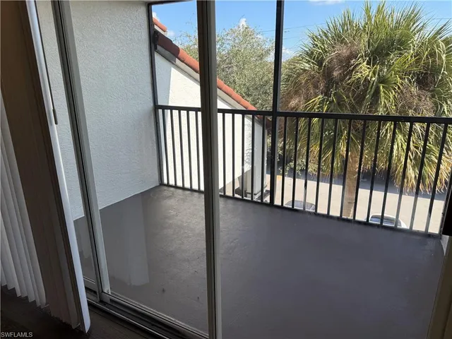 $1,900 | 7985 Preserve Circle, Unit 1133, Naples, FL 34119