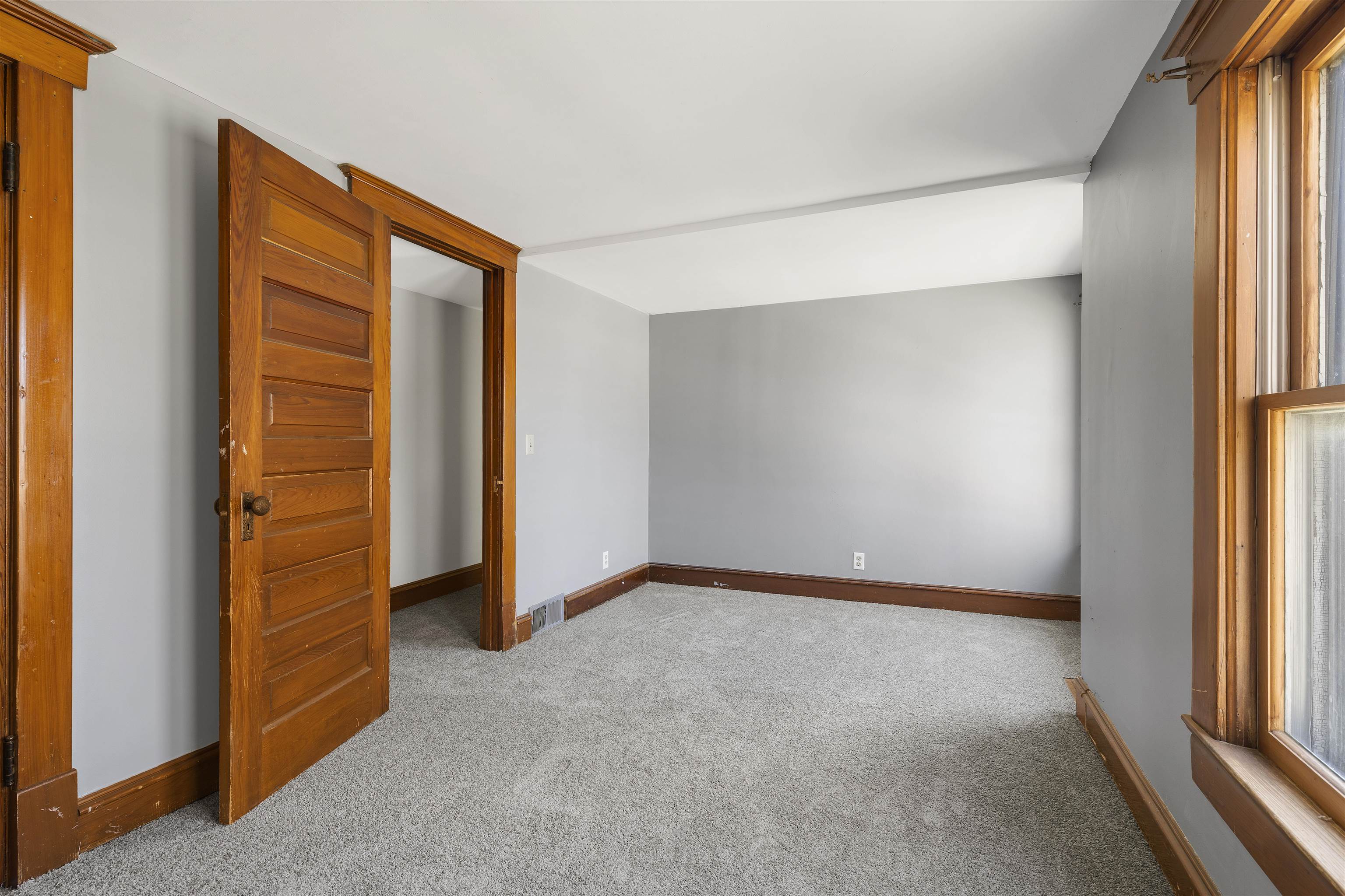 703 North Main Street Rochelle, IL 61068 - Photo 15 of 21