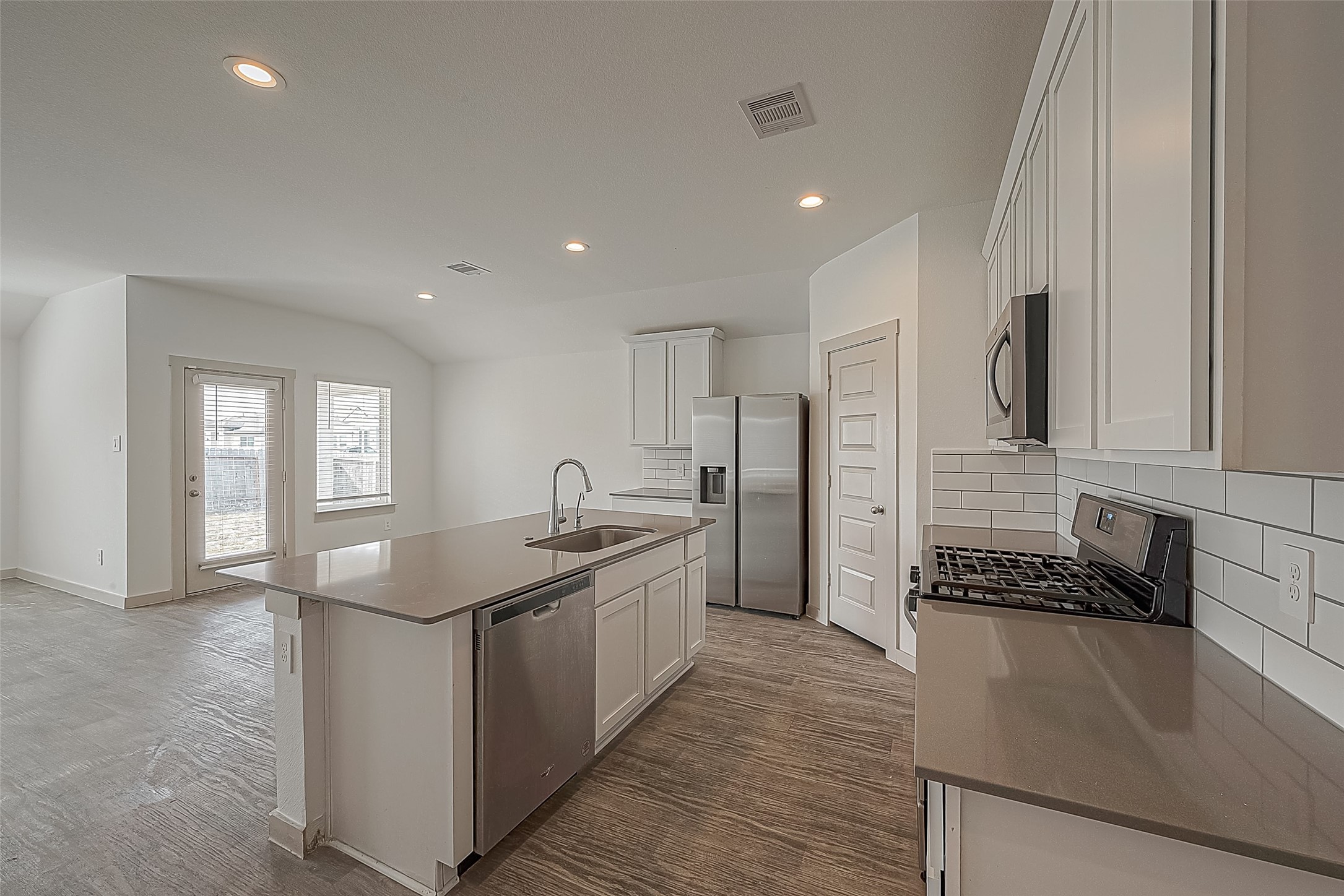 6906 Green Embers Lane Rosenberg, TX 77469 - Photo 16 of 49