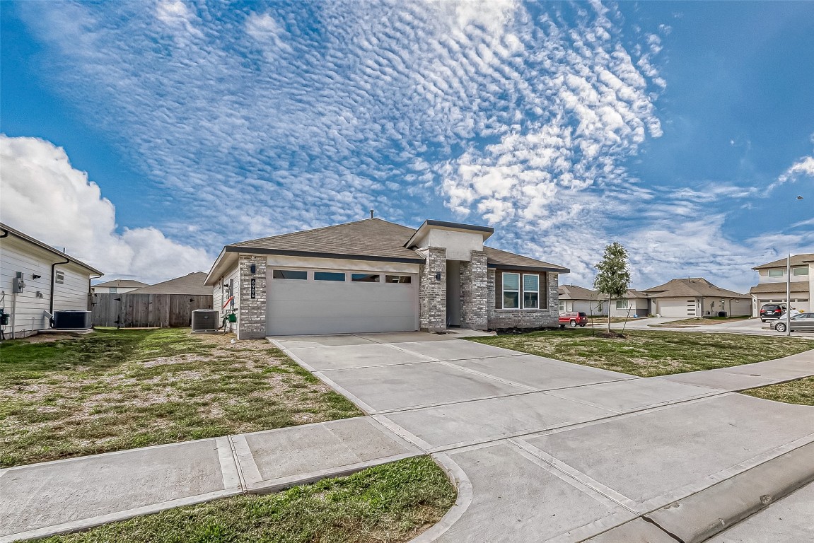 6906 Green Embers Lane Rosenberg, TX 77469 - Photo 2 of 49