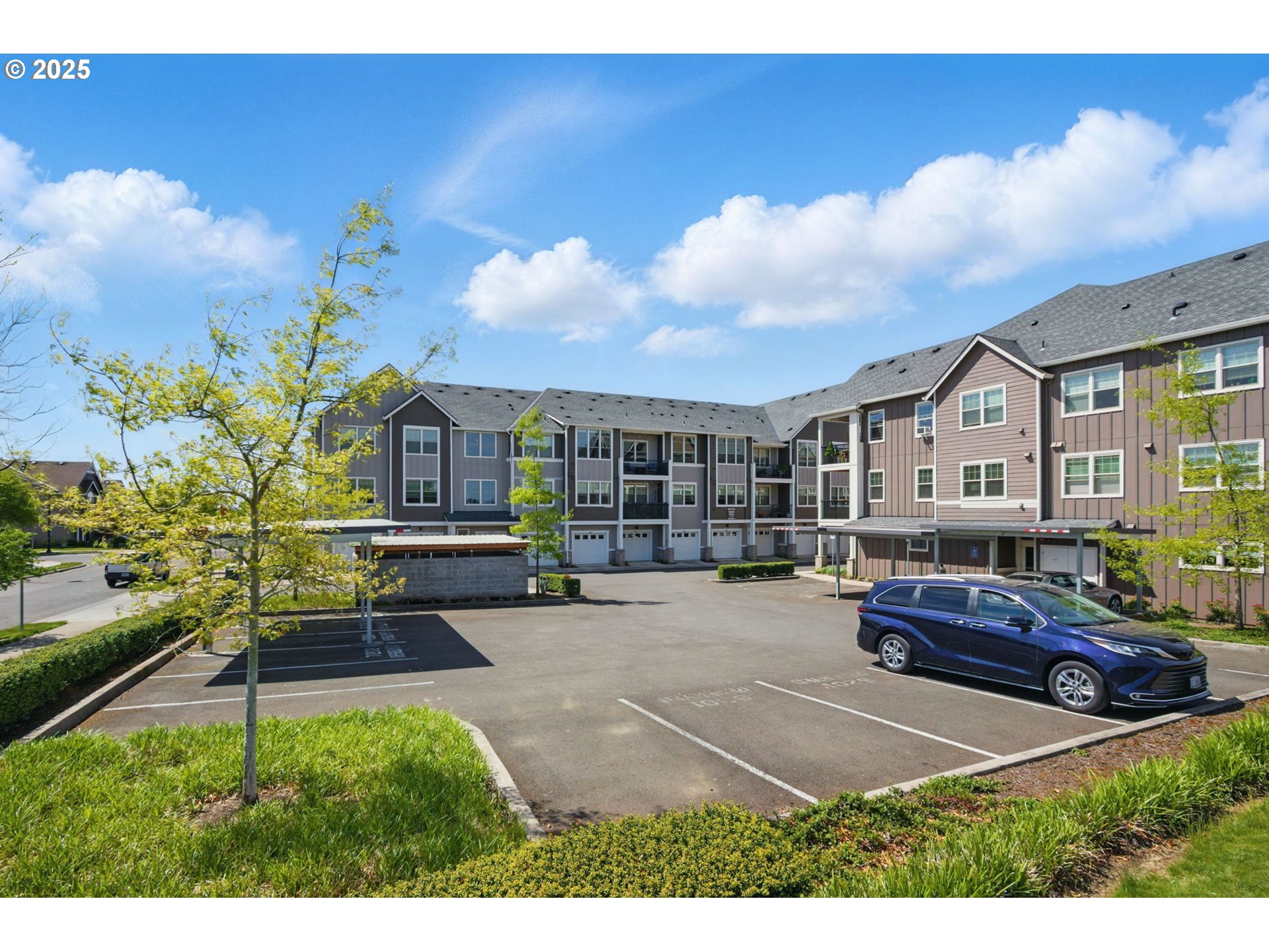 16322 Northwest Chadwick Way, Unit 303 Portland, OR 97229 - Photo 22 of 23 a house view with a garden space