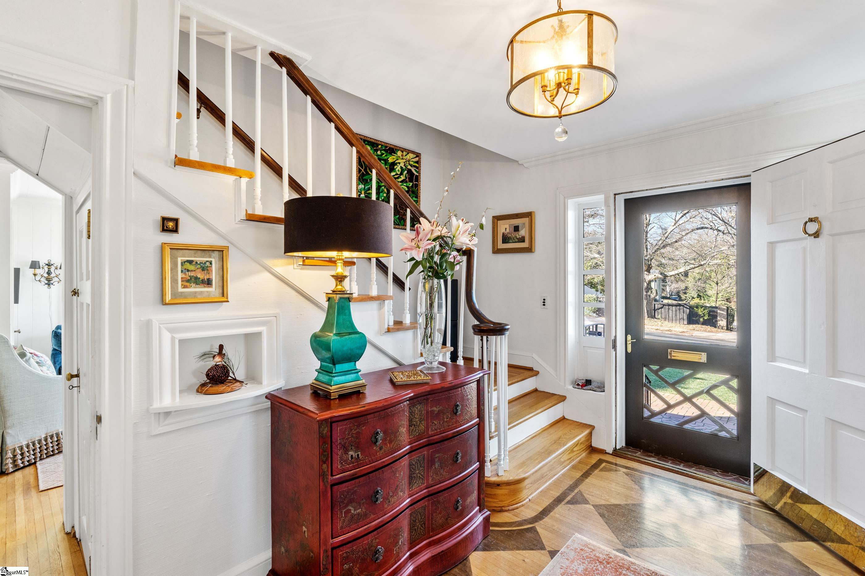 404 East Faris Road Greenville, SC 29605 - Photo 15 of 40 Gallery Image 15