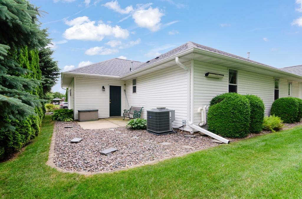 1280 Swan Ridge Trail De Pere, WI 54115 - Photo 45 of 54