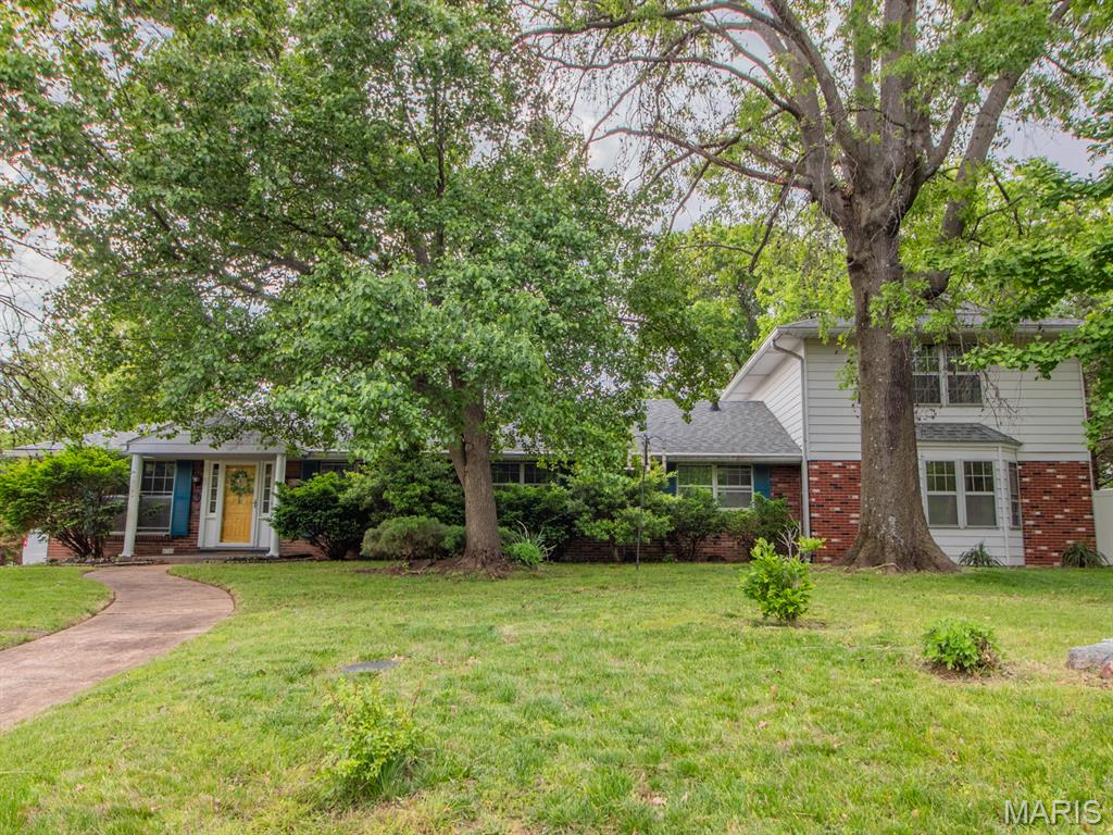8700 South Laclede Station Road St. Louis, MO 63123 - Photo 2 of 62