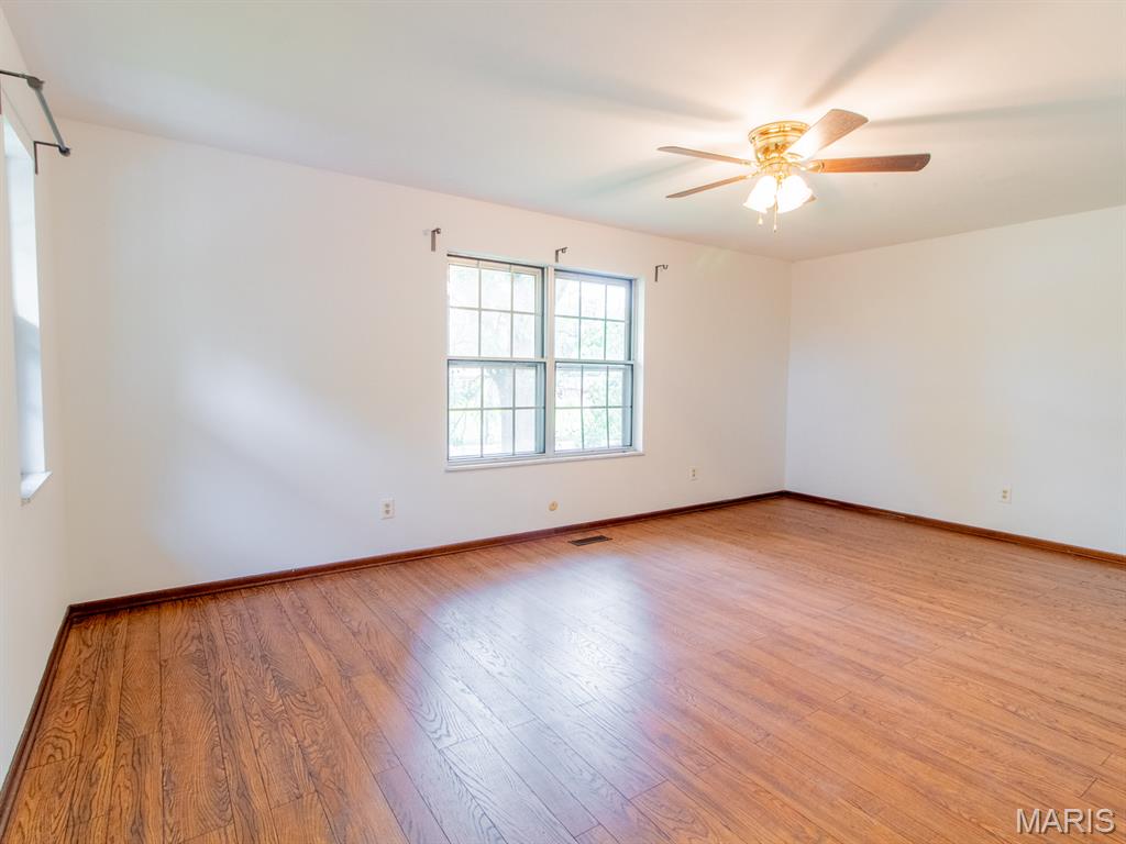 8700 South Laclede Station Road St. Louis, MO 63123 - Photo 35 of 62