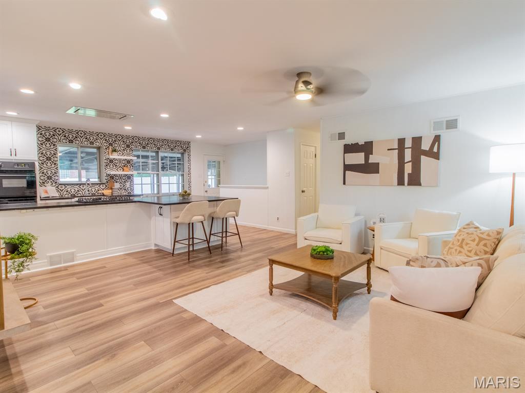 8700 South Laclede Station Road St. Louis, MO 63123 - Photo 7 of 62
