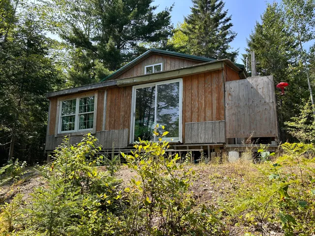 $189,000 | 31 Sportsmen Lodge Road, Marshfield, ME 04654