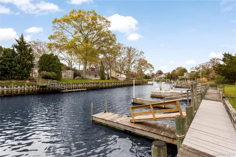 $1,450,000 | 56 Lagoon Court West, Riverhead, NY 11901