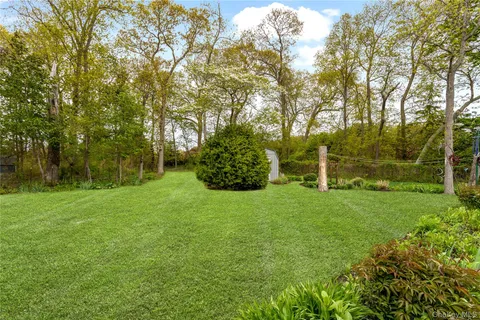 $1,450,000 | 56 Lagoon Court West, Riverhead, NY 11901