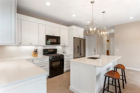 $1,450,000 | 56 Lagoon Court West, Riverhead, NY 11901