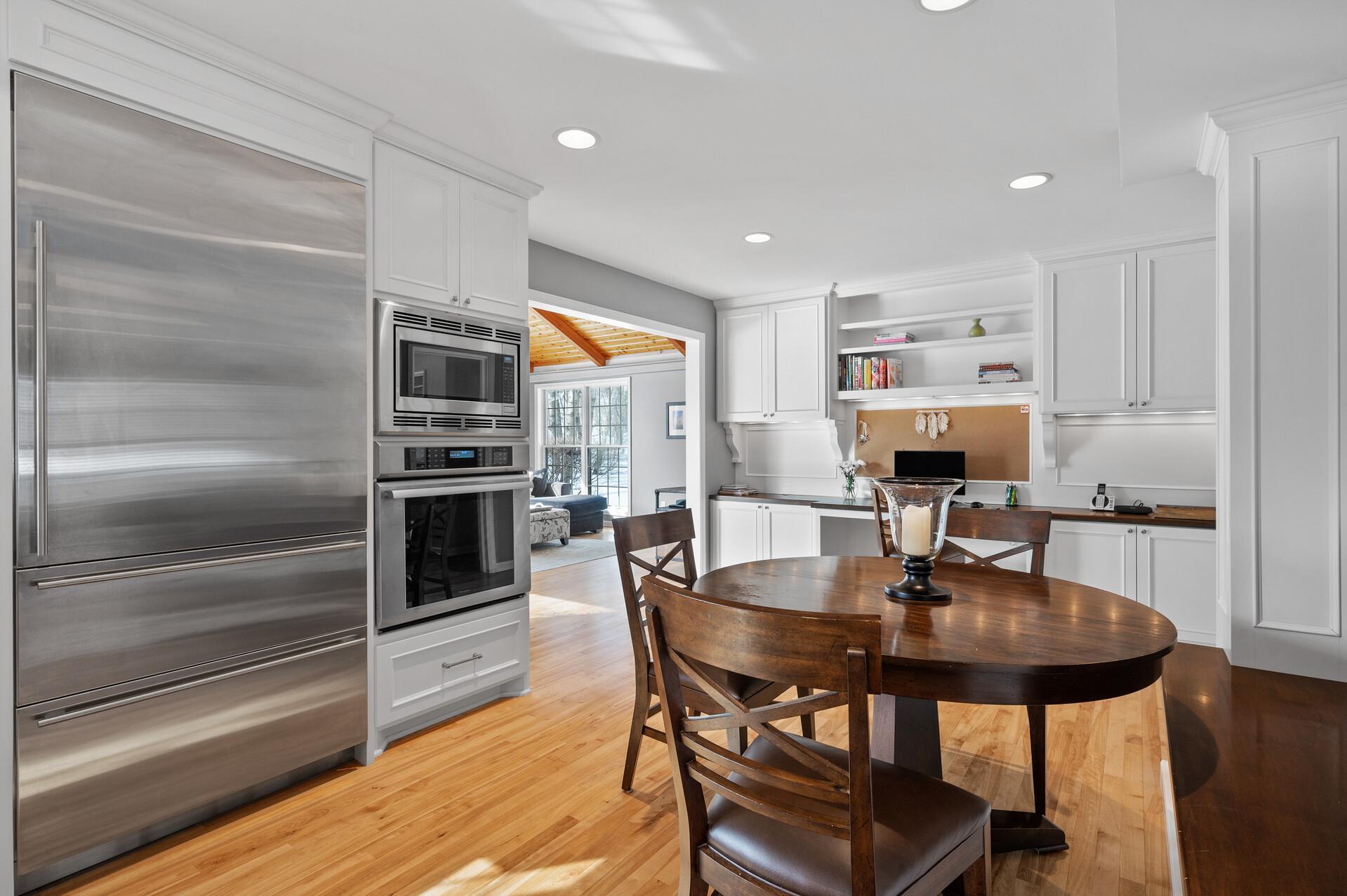 15609 Post Road Minnetonka, MN 55391 - Photo 15 of 49