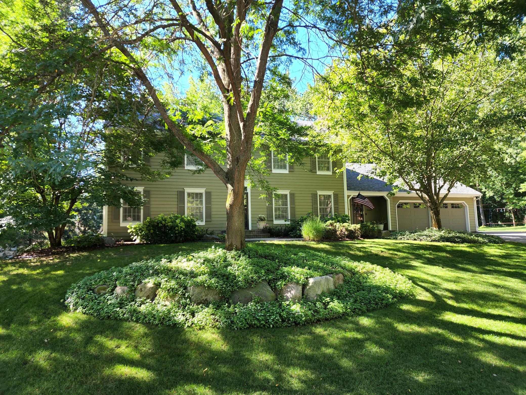 15609 Post Road Minnetonka, MN 55391 - Photo 2 of 49