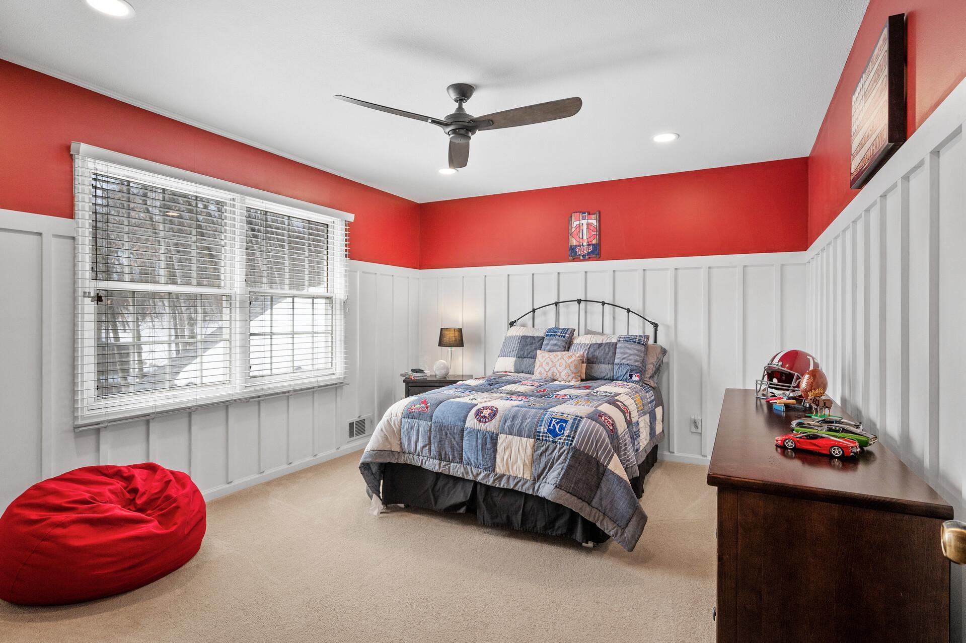 15609 Post Road Minnetonka, MN 55391 - Photo 28 of 49