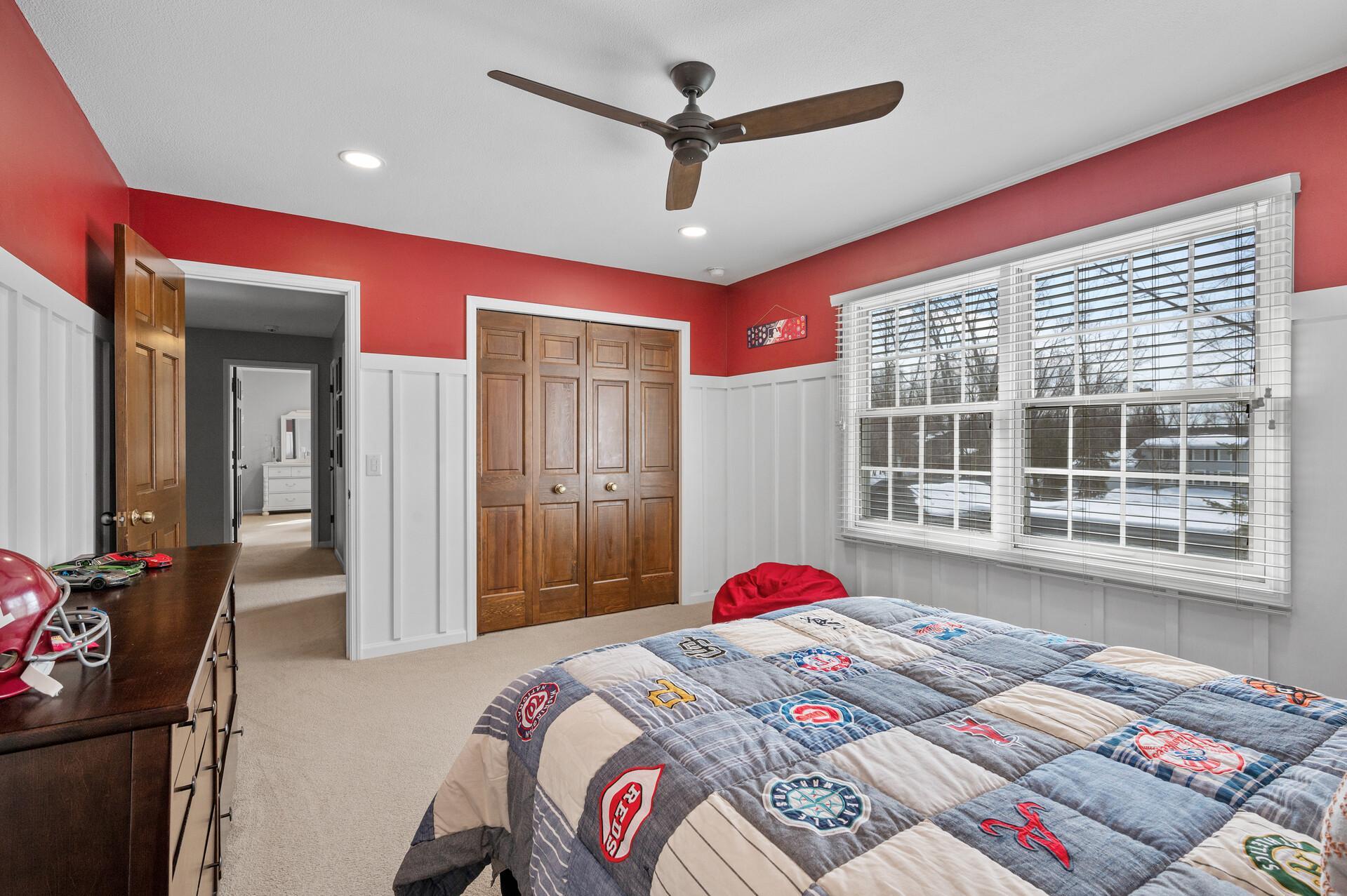 15609 Post Road Minnetonka, MN 55391 - Photo 29 of 49