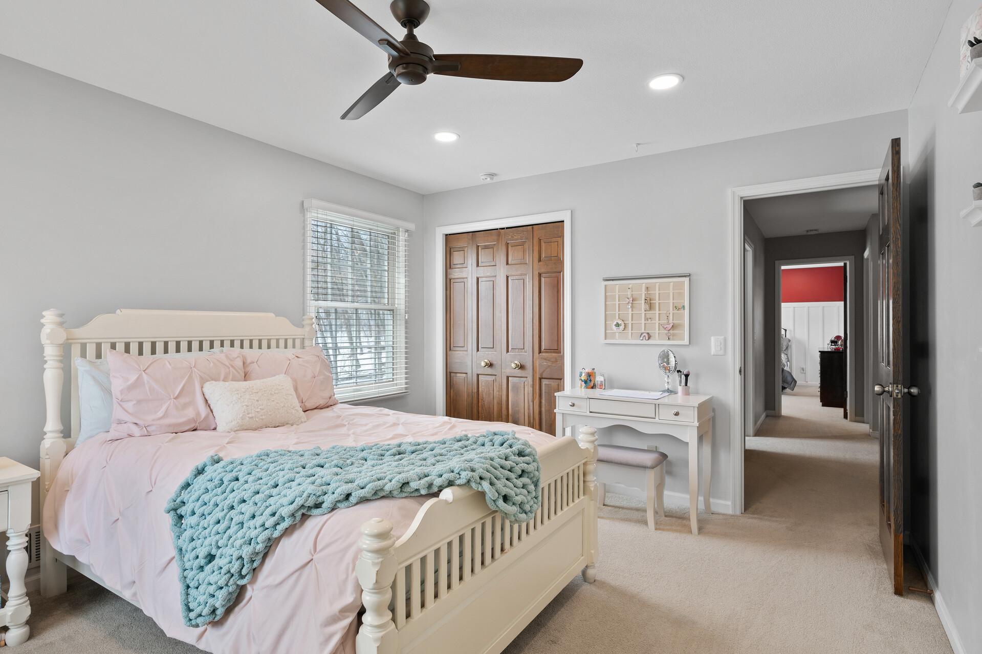 15609 Post Road Minnetonka, MN 55391 - Photo 33 of 49