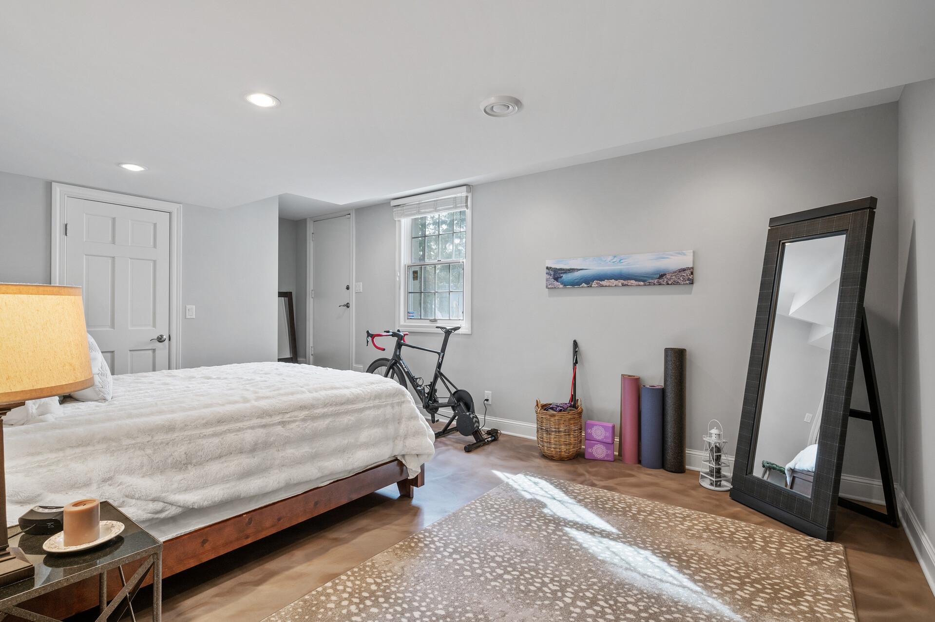 15609 Post Road Minnetonka, MN 55391 - Photo 40 of 49