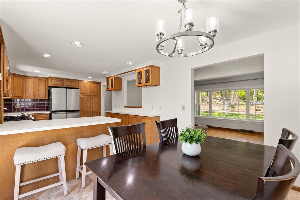 10 Lowell Road Westford, MA 01886 - Photo 6 of 25