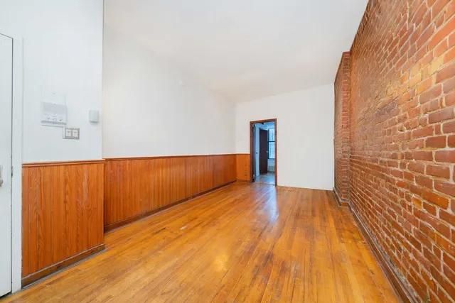 $550,000 | 233 East 88th Street, Unit 3E | Upper East Side