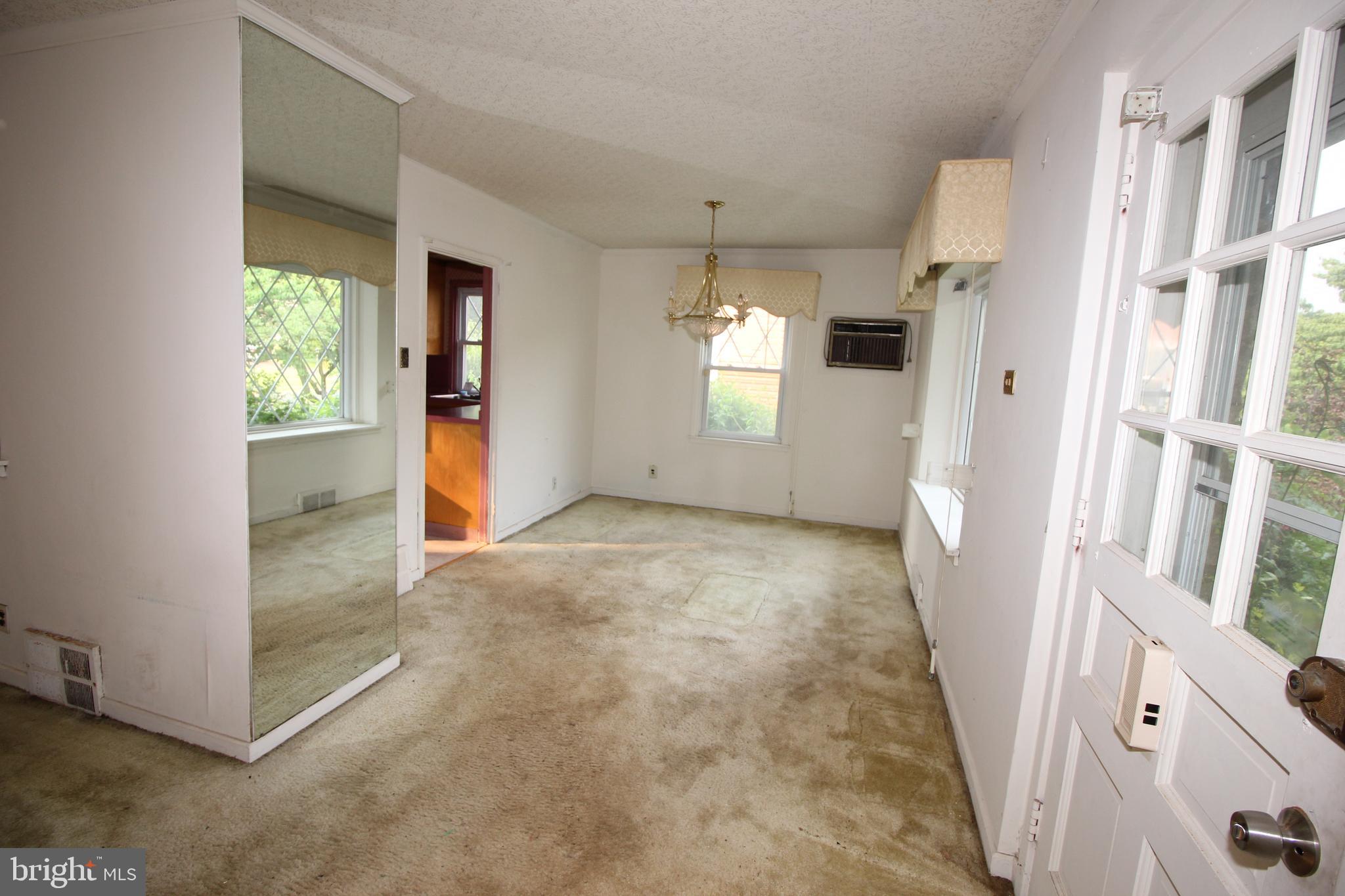 425 North Warminster Road Hatboro, PA 19040 - Photo 11 of 27 Gallery Image 11