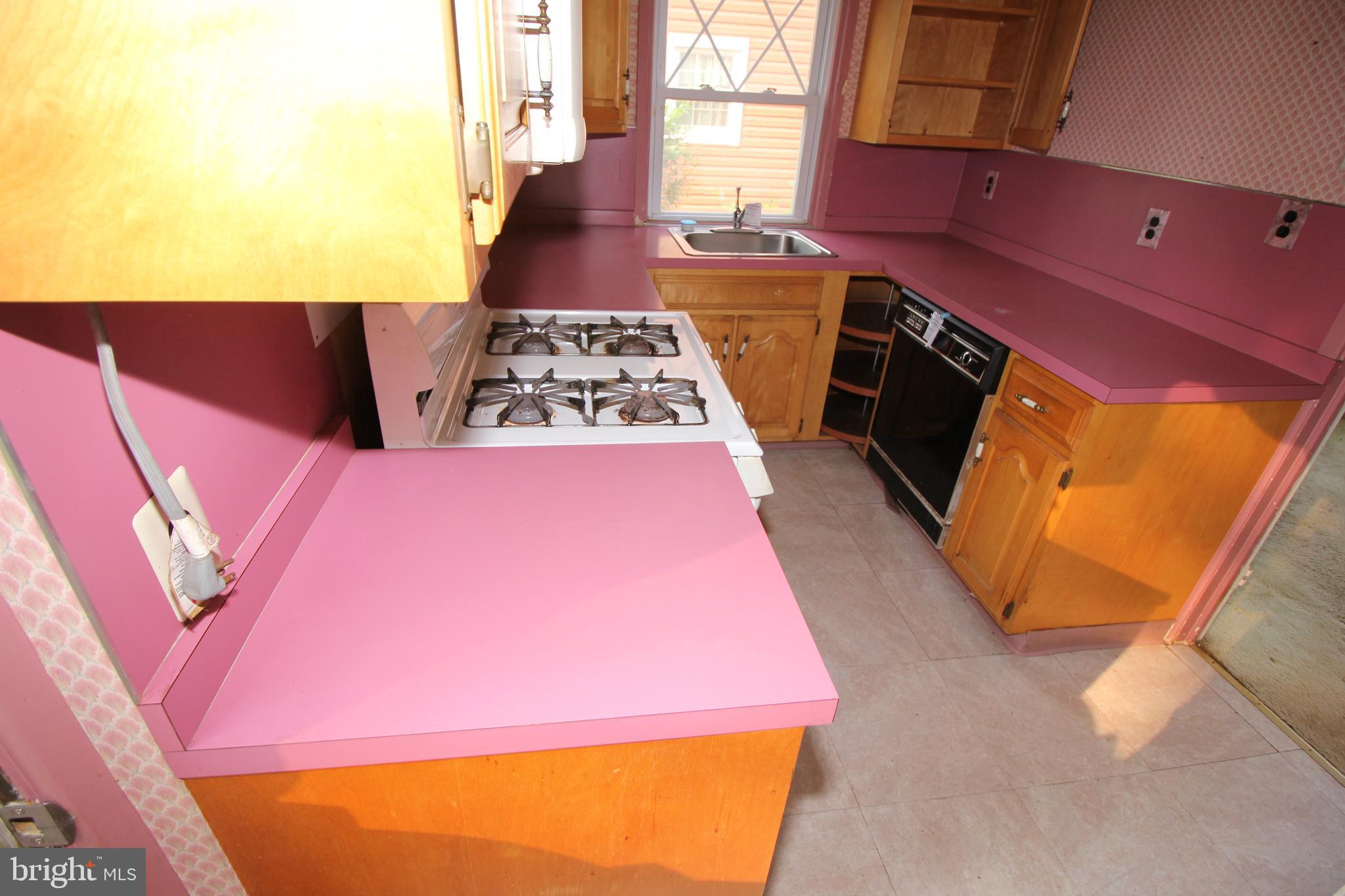 425 North Warminster Road Hatboro, PA 19040 - Photo 14 of 27 Gallery Image 14