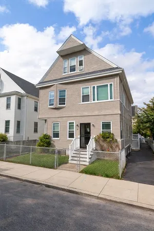 $2,000 | 34 Edwin Street, Unit 3, Boston, MA 02124