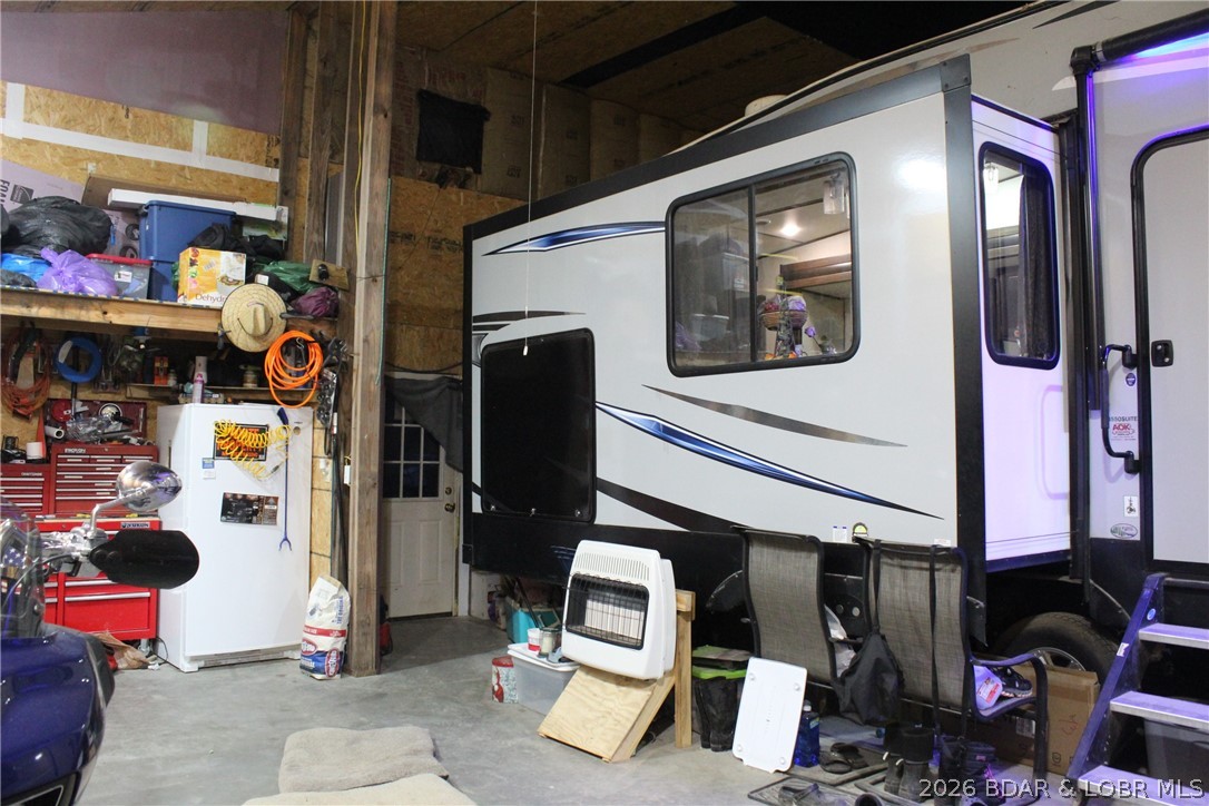30932 Blackbird Road Stover, MO 65078 - Photo 13 of 53 The garage built for the 5th wheel!