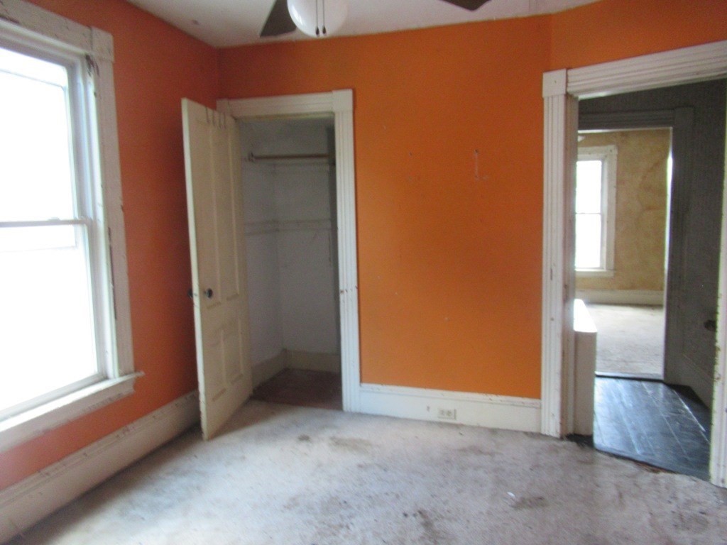 986 Main Street Clinton, MA 01510 - Photo 9 of 20 Gallery Image 9
